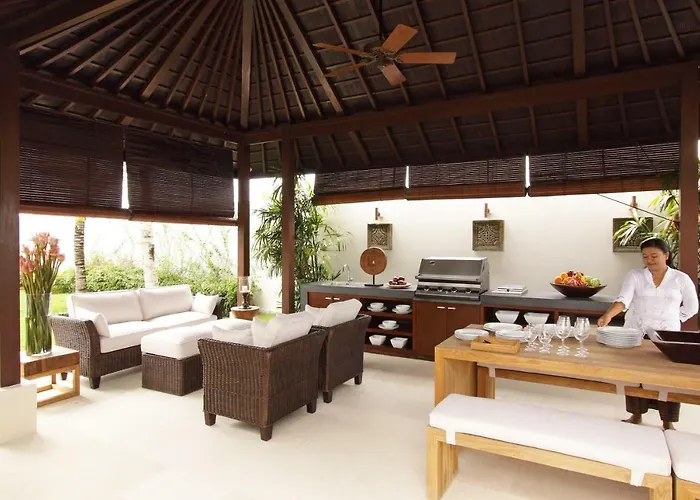 The Surga Villa Estate - Bali ウルワツ