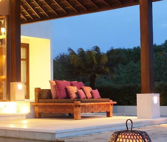 The Surga Villa Estate - Bali ヴィラ *
